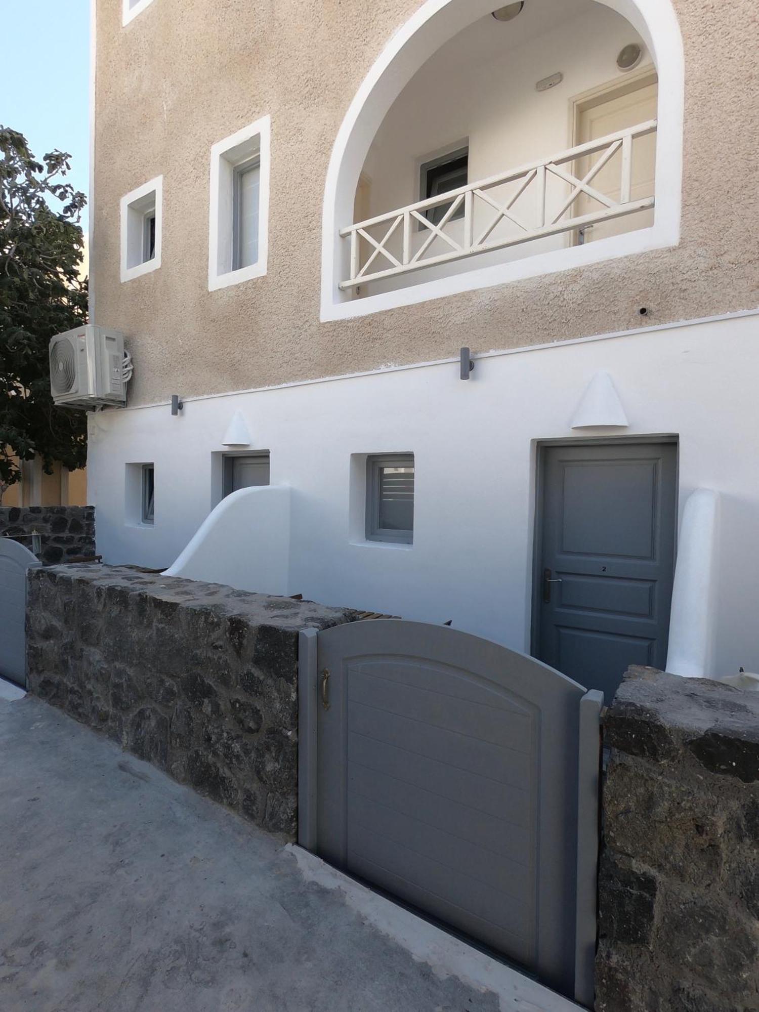Anny Studios & Rooms Perissa Beach Eksteriør billede